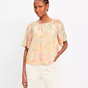 🆕 LOFT Metallic Gold Floral Shell Top Tie Back Blouse Top, New with Tags, M